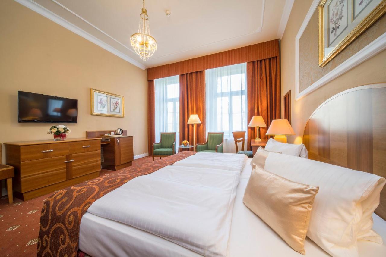 Spa Resort Pawlik-Aquaforum Františkovy Lázně 外观 照片