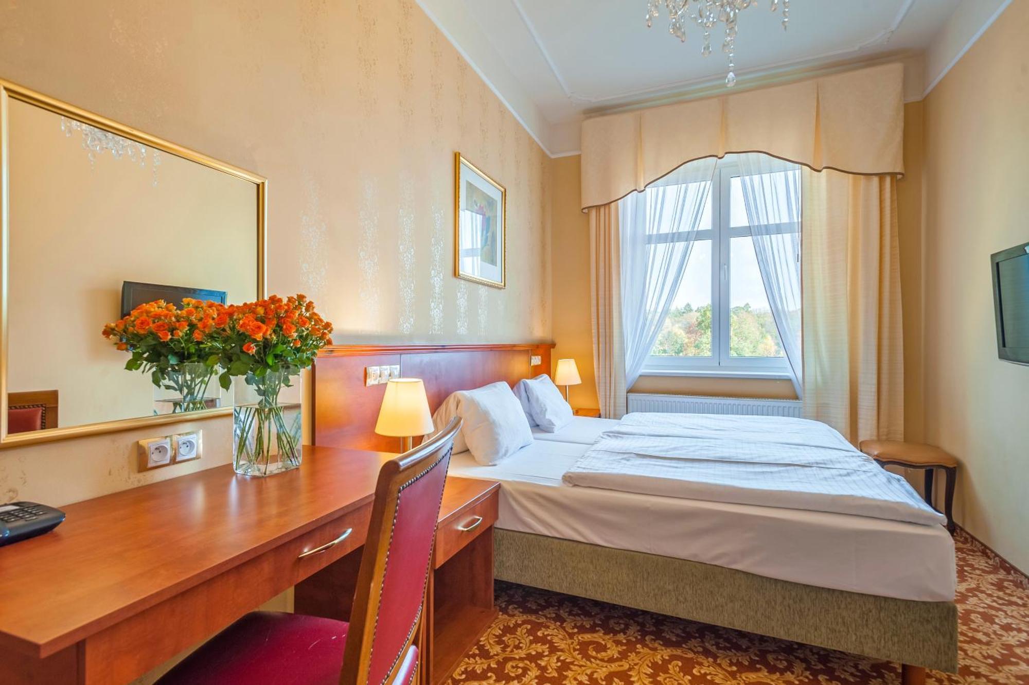 Spa Resort Pawlik-Aquaforum Františkovy Lázně 外观 照片