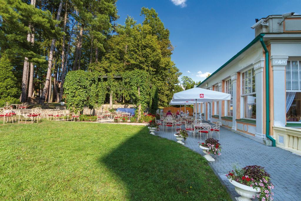 Spa Resort Pawlik-Aquaforum Františkovy Lázně 外观 照片