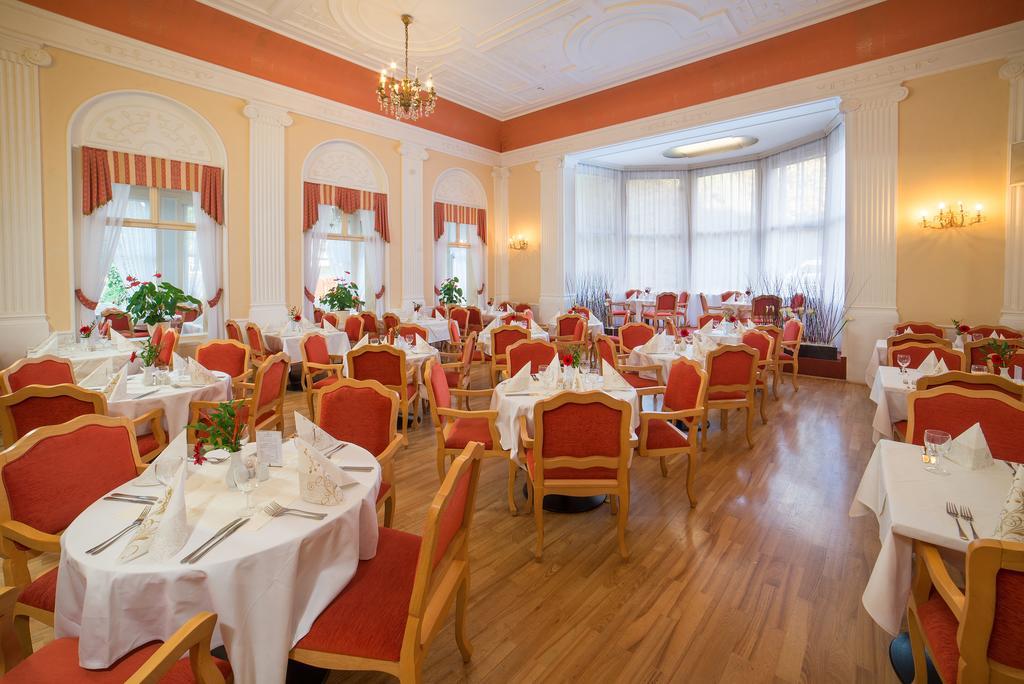 Spa Resort Pawlik-Aquaforum Františkovy Lázně 外观 照片