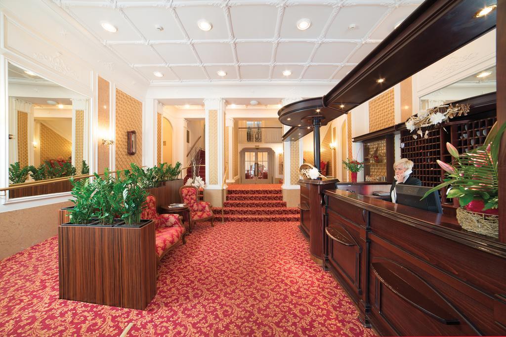 Spa Resort Pawlik-Aquaforum Františkovy Lázně 外观 照片