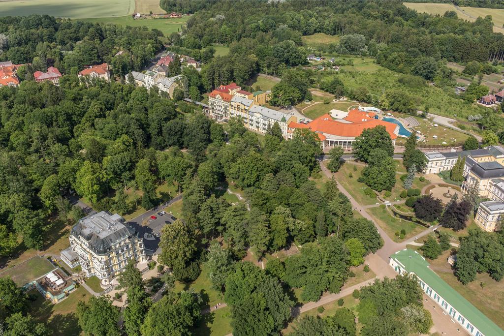 Spa Resort Pawlik-Aquaforum Františkovy Lázně 外观 照片