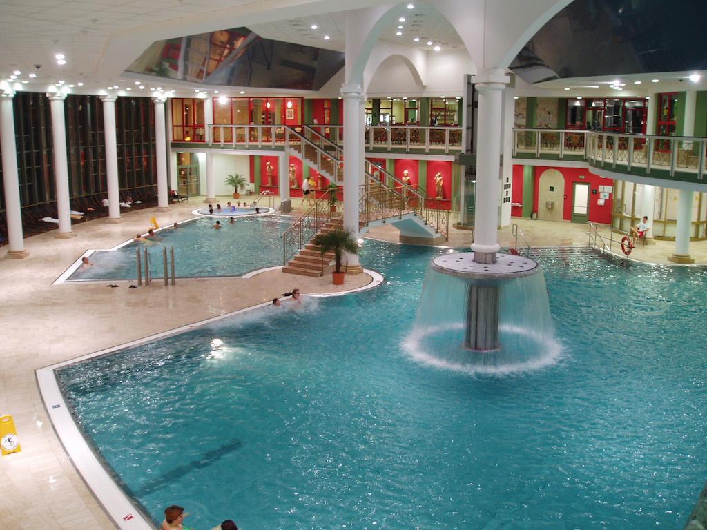 Spa Resort Pawlik-Aquaforum Františkovy Lázně 外观 照片